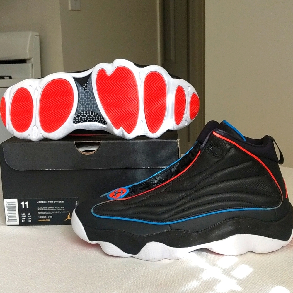 JORDANS pro strong